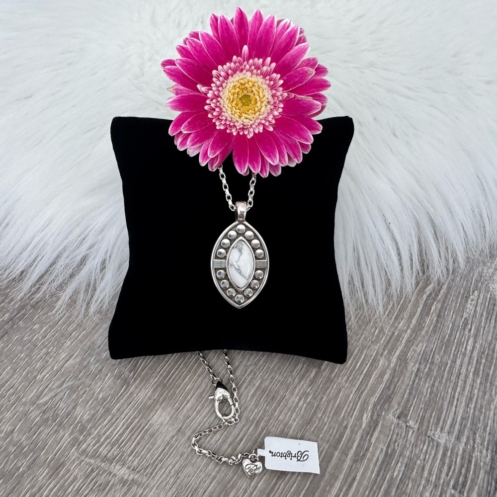 🤍🖤NEW BRIGHTON Pebble Dot Dream Howlite Short Necklace